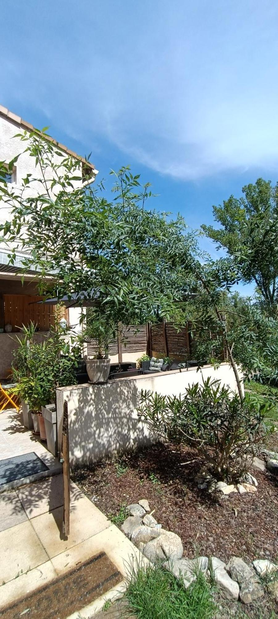 Studio 10M2, Terrasse 18M2 , Parking, Piscine Et Accueille Les Animaux Quissac  Esterno foto